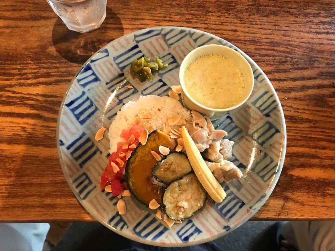 井上花実のグルメインスタ