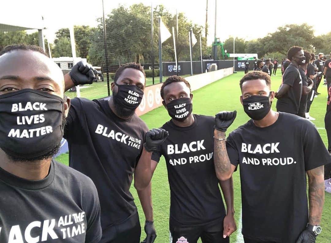ケリーン・アコスタのインスタグラム：「Proud to be a part of something greater than the game. It’s only the beginning. This is a moment I will remember for the rest of my life. ✊🏽✊🏾✊🏿 #MLSisBlack #BlackLivesMatter #BLM @bpcmls」