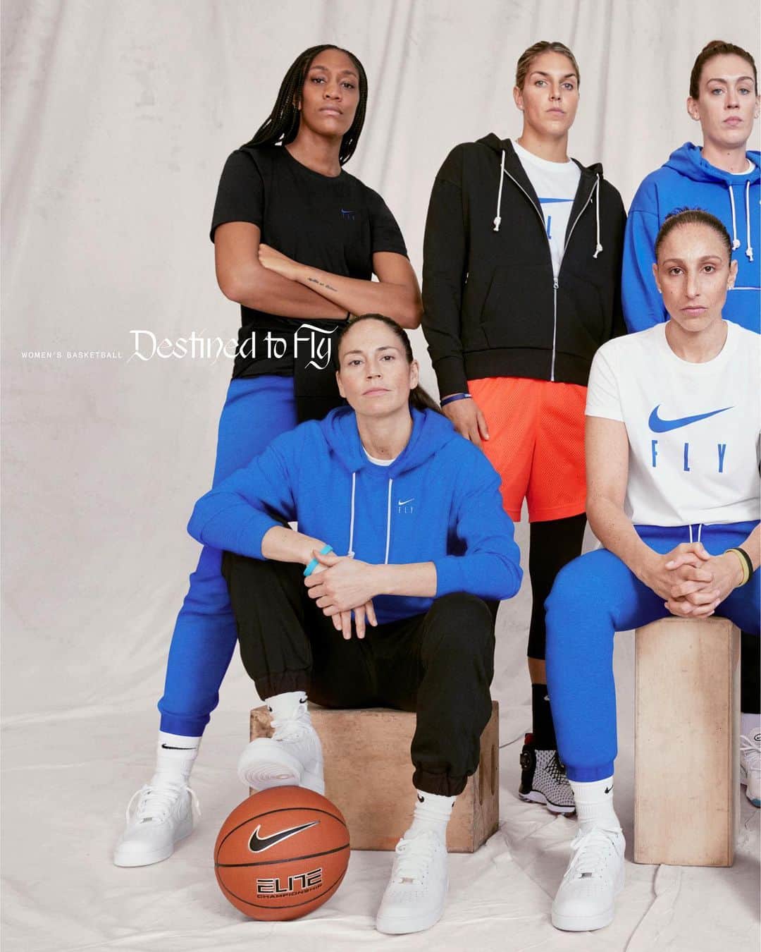 Nike Basketballさんのインスタグラム写真 - (Nike BasketballInstagram)「You think women can’t fly? ⠀ We challenge this idea with our play on and off the court. Breaking barriers and flying above the competition. Through the power of “We” and our game. ⠀ Swoosh Fly is for all women who are destined to fly above. The new collection launches 7.10. ⠀ Click the 🔗 in bio to learn more. ⠀ #nike #swooshfly」7月9日 23時00分 - nikebasketball