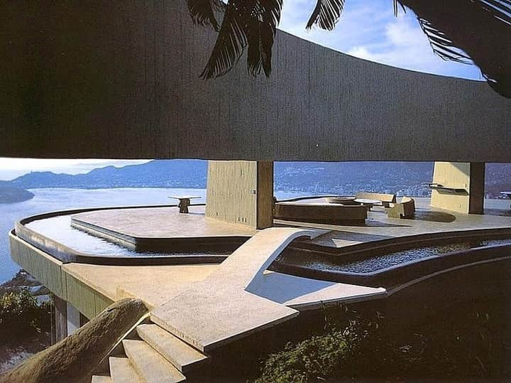 ユナイテッドヌードさんのインスタグラム写真 - (ユナイテッドヌードInstagram)「Image Repost @lautnerhome //// The Arango House in Acapulco, Mexico by John Lautner is a dreamy slice of architectural paradise. //// #architecture⁠ .⁠ .⁠ .⁠ #architecture #next_top_architects #amazingarchitecture #instaarchitecture #arch_impressive #arc_only #archiporn #archit_magazine #archisource #illustrarch #architectanddesign #archdaily #architizer #dezeen #designboom #architecturevisualization #arcfly #archiboom #fashion #architecturalfashion #design #archicollage #lookbook #UN #unitednude #hypearch #hypebeast #hypebae」7月10日 0時01分 - unitednude