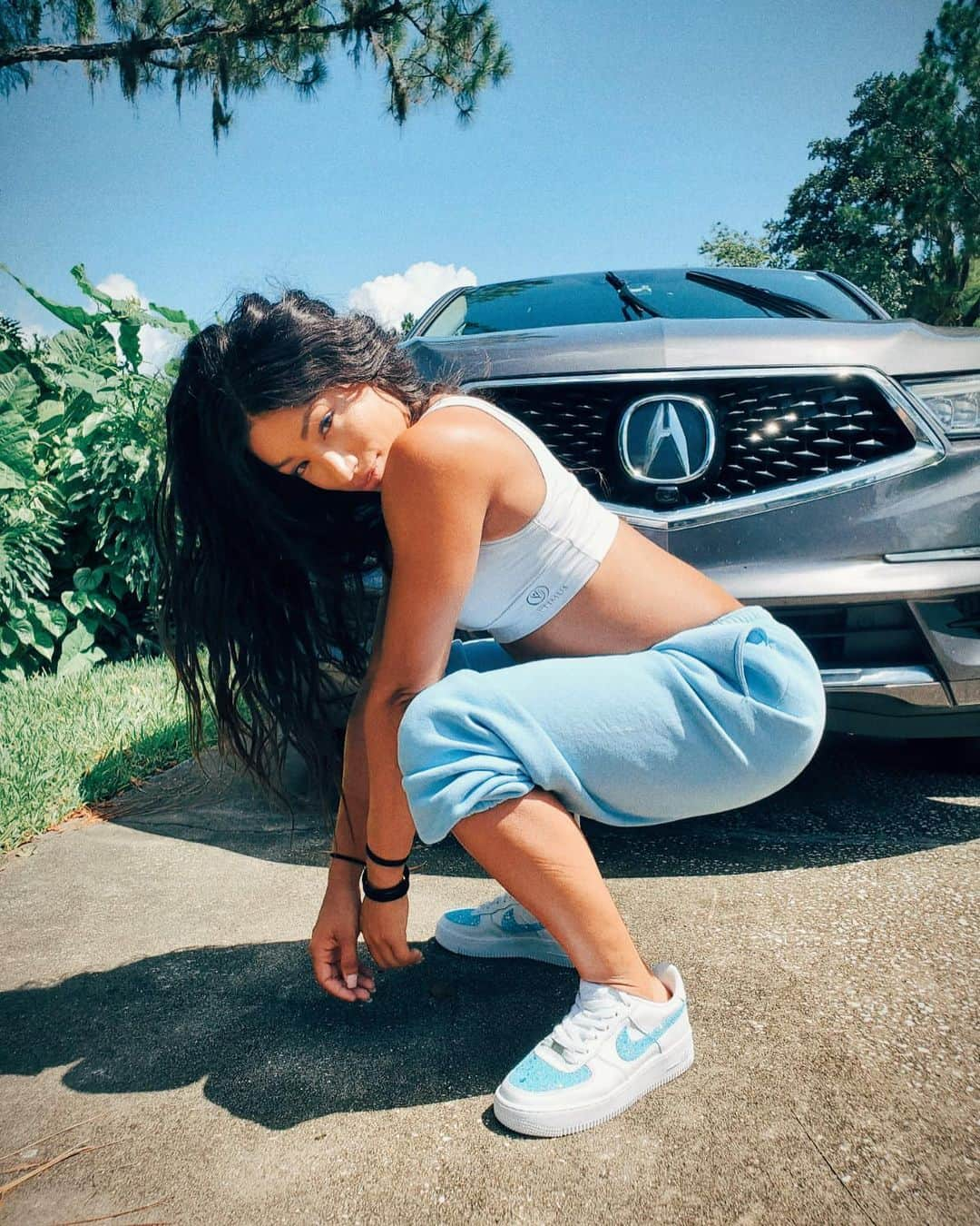 サシャ・バンクスさんのインスタグラム写真 - (サシャ・バンクスInstagram)「Baby phat 🐈 💋  kicks by @dripcreationz」7月10日 1時09分 - themercedesvarnado