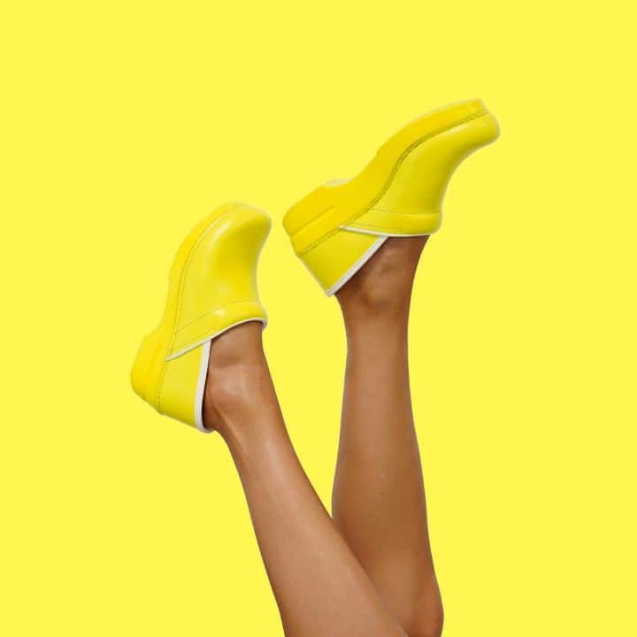 ダンスコのインスタグラム：「Turn up the neon.」