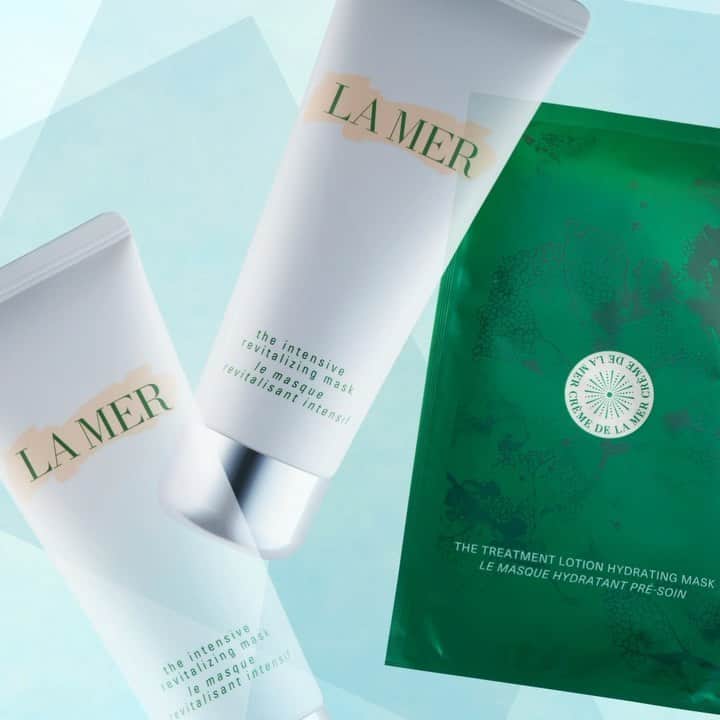 ドゥラメールのインスタグラム：「Dive into our most sought-after masks for a surge of radiant energy that emits summer glow perfection.」