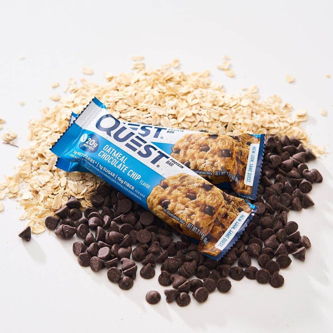 questnutritionさんのインスタグラム写真 - (questnutritionInstagram)「This day in Quest history: Oatmeal Chocolate Chip was released four years ago. 🥳🎊 Who loves this flavor!? 💙」7月10日 2時53分 - questnutrition