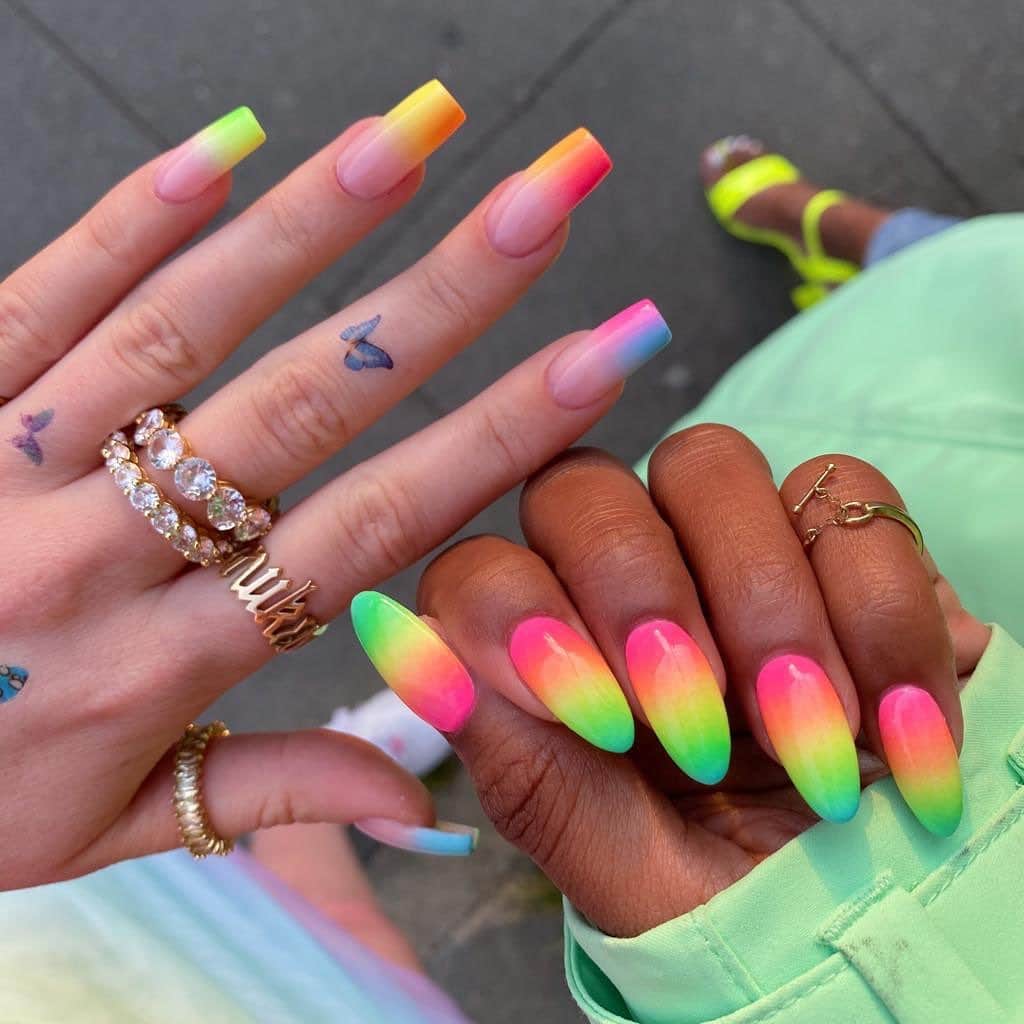 Instagramさんのインスタグラム写真 - (InstagramInstagram)「Good vibes at your fingertips, courtesy of @nuka.nails. 💅🏼💯🤩    Kadimah Aaliyah Tackie (@kaddyfromthewest) and Anouska Scarlet Anastasia Ryan (@anouskaanastasia), the owners of the London nail salon, create nail art inspired by music, fashion and fun times. The duo started their business with the idea that anyone and everyone can express themselves through nail art.    Kadimah and Anouska agree that no matter your age, gender or race, anyone can wear amazing nails.    Ready to try? Today and tomorrow, @timeoutlondon and @timeoutnewyork are going Live with inspiring businesses like @nuka.nails, as part of our small business festival #ExperienceLDN and #ExperienceNYC. Check it out right now.    Photos by @nuka.nails」7月10日 3時20分 - instagram