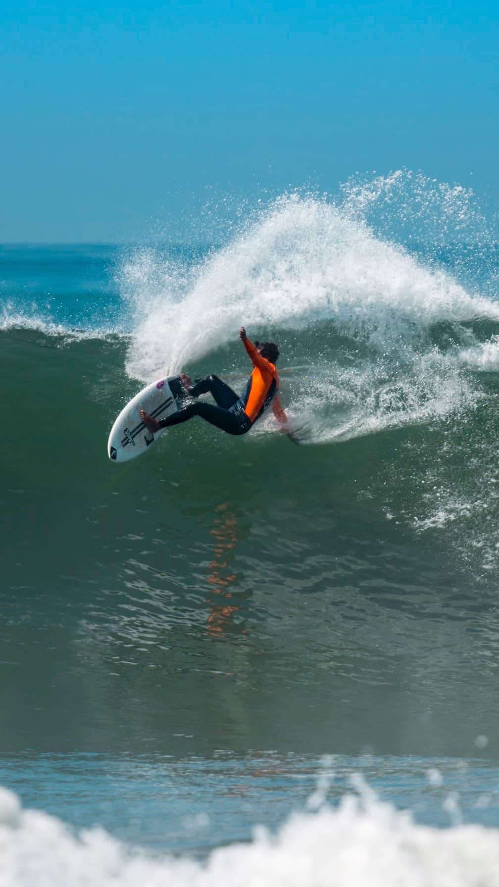 マッケンジー・ダーンのインスタグラム：「You guys have to see this! Love to see my husband SHREDDING! @santoswesley having fun on the 4th of July!  ••• SEM PALAVRAS, APENAS ASSISTE E FALAM O QUE ACHAM 😬🔥」
