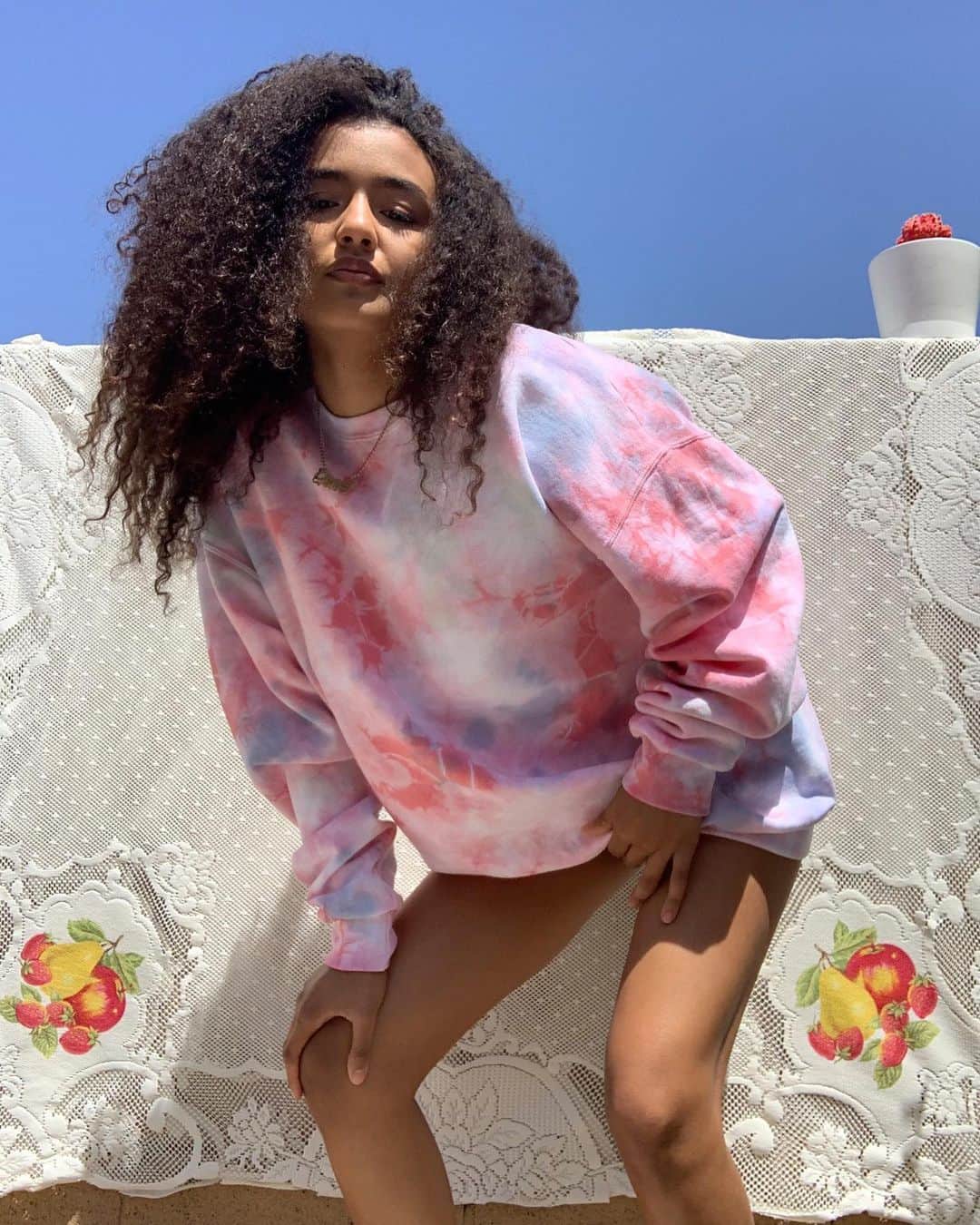 Urban Outfittersさんのインスタグラム写真 - (Urban OutfittersInstagram)「New from Urban Renewal: hand tie-dyed tees, sweatshirts, and shorts that will definitely sell out. Link in bio to shop. @amaelsesser」7月10日 4時09分 - urbanoutfitters