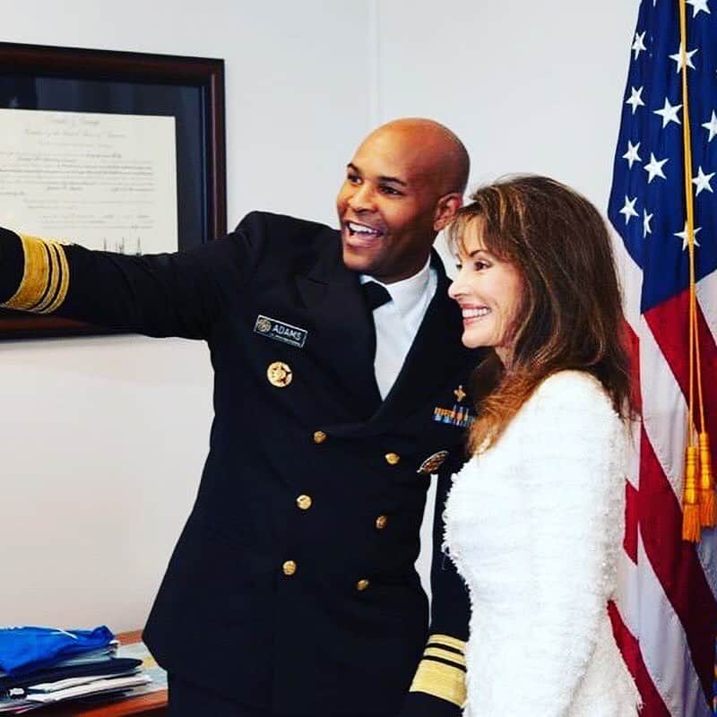 スーザン・ルッチさんのインスタグラム写真 - (スーザン・ルッチInstagram)「So proud to have had the opportunity to meet with our wonderful Surgeon General of the United States, Dr.Jerome Adams—last winter in Washington, DC—to lobby on behalf of the American Heart Association❤️❤️❤️ #research #endsurprisebilling #savinglives」7月10日 4時42分 - therealsusanlucci