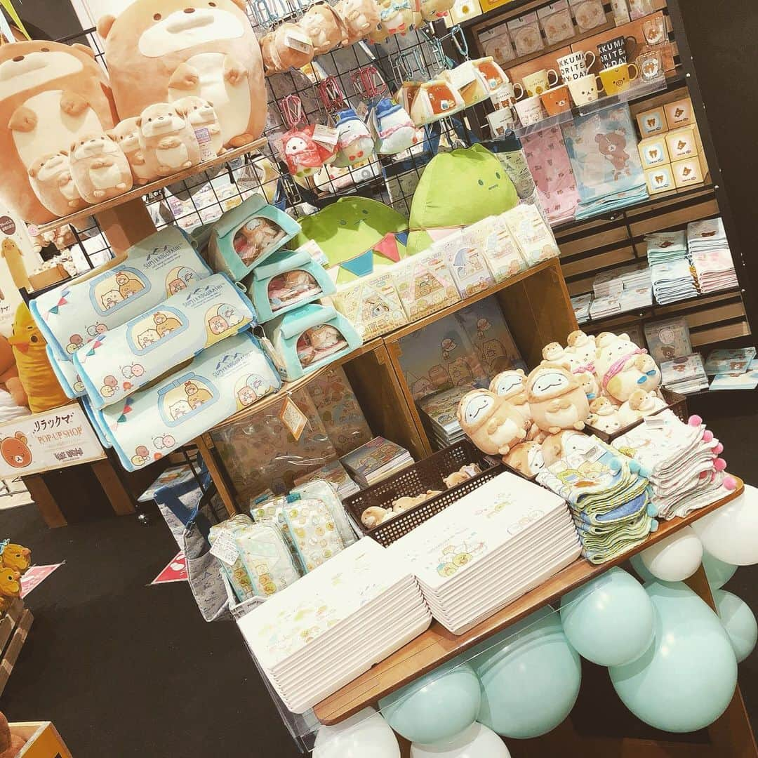 名古屋パルコさんのインスタグラム写真 - (名古屋パルコInstagram)「【POP UP SHOP】西館8階に「リラックマPOP-UP SHOP～わたしの妄想リラックマ～」が期間限定オープン🐻🐤💕﻿ ﻿ かわいくてやさしく癒される仲間が大集合🤗﻿ ﻿ 「がんばったね」「かわいいね」﻿ いつもダラダラしているリラックマがたまにこんな事言ってくれたらそのギャップに心がくすぐられちゃうかもしれない。﻿ あれ？よく見るとなんだかキリッとしているような・・・﻿ このリラックマは「わたし」にしか見えない﻿ 「わたしの妄想リラックマ」﻿ ﻿ 開催期間:7月10日（金）～7月26日（日）﻿ ﻿ 会場でのお買い上げ額に応じて会場限定ノベルティをプレゼント🎉﻿ ・3,000円(税抜)以上→ダイカットステッカー(A)﻿ ・10,000円(税抜)以上→マグカップ(B)﻿ ﻿ SHOPについて詳しくはこちら💁🏻‍♀️💁🏻‍♂️﻿ https://www.village-v.co.jp/news/item/6914﻿ ﻿ #リラックマ #コリラックマ #キイロイトリ #たれぱんだ #にゃんにゃんにゃんこ #こげぱん #アフロ犬　﻿ #villagevanguard_official #ヴィレッジヴァンガード #ヴィレヴァン #名古屋パルコ #名古屋PARCO #nagoyaparco #名古屋 #nagoya #栄 #矢場町」7月10日 14時46分 - parco_nagoya_official