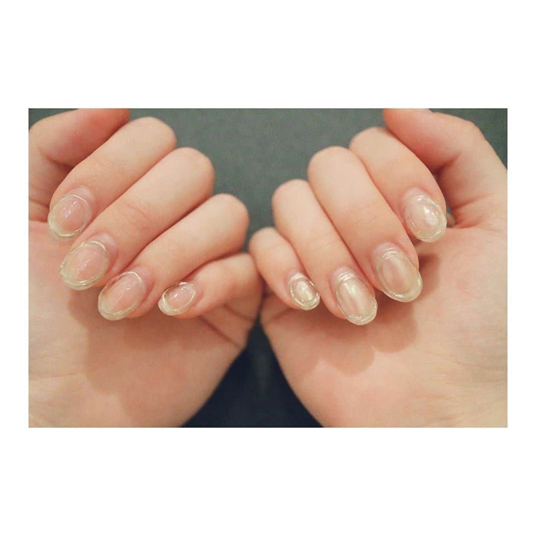 Shizukaさんのインスタグラム写真 - (ShizukaInstagram)「#Shizuka_Nail 透明感 clear + aurora mirror #DreamShizuka #よく見ると違うデザイン」7月10日 15時46分 - shizuka_dream06