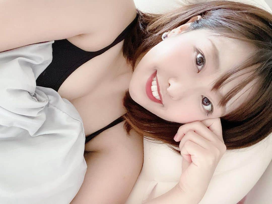 夏目亜季のインスタグラム：「おはよう😊」