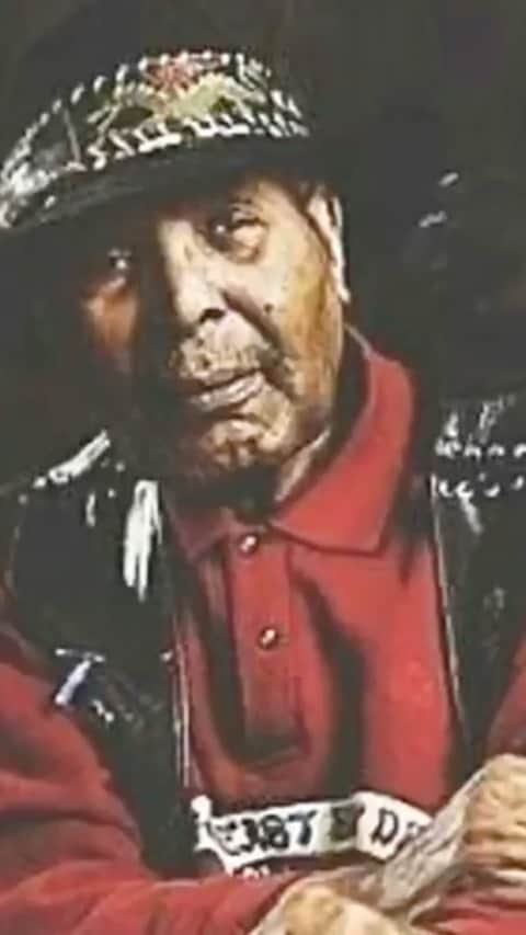 ロックモンド・ダンバーのインスタグラム：「Obituary: Tobie Gene Levingston (1934-2020)﻿Tobie Gene Levingston, who founded the East Bay Dragons, one of the nation’s first all-Black motorcycle clubs, died Tuesday morning of natural causes at the age of 86.  (HIS STORY WILL BE TOLD) #eastbay #theeastbaydragons #harleydavidson」