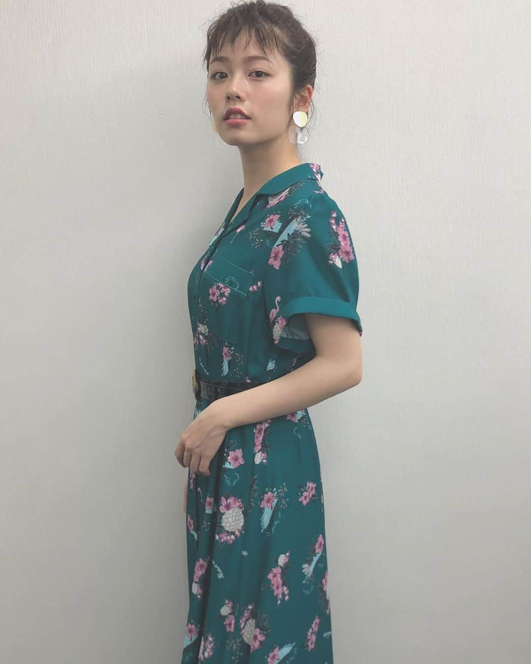 小芝風花さんのインスタグラム写真 - (小芝風花Instagram)「お知らせです📢 本日、7月10日（金） テレビ朝日　25:20〜 「オスカル！はなきんリサーチ」 今夜は「今どハマりしてる漫画」をリサーチしております☺︎ ぜひご覧ください(｡・・｡) #オスカルはなきんリサーチ #漫画」7月10日 8時22分 - fuka_koshiba_official