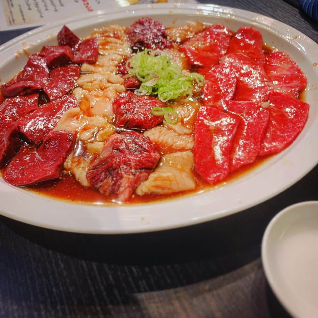 酒井健太さんのインスタグラム写真 - (酒井健太Instagram)「ごくり。  #焼 #肉」7月10日 9時56分 - kenta_sakai