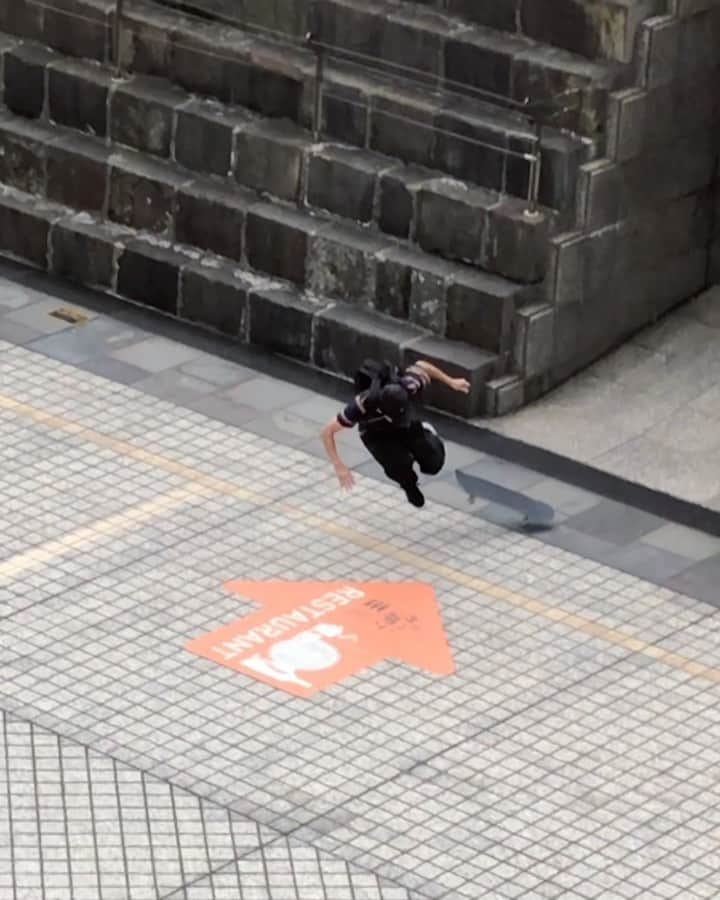 シェーン・オニールのインスタグラム：「Next try @_kaikishi 🌪 the end 🤣」