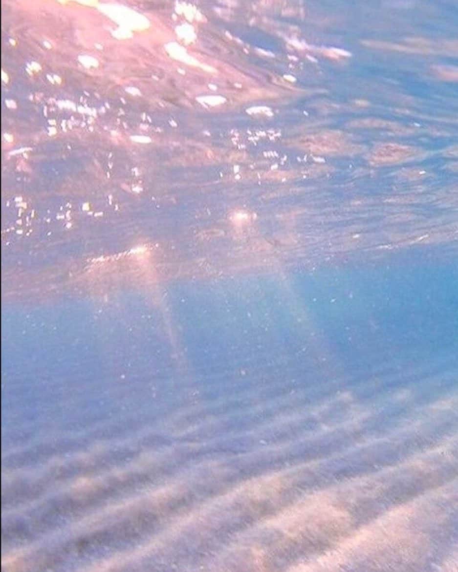 miniのインスタグラム：「SAY MY NAME...🧜🏽‍♀️💓💜💎🐠✨✨ #sea #ocean #underthesea #newworld」