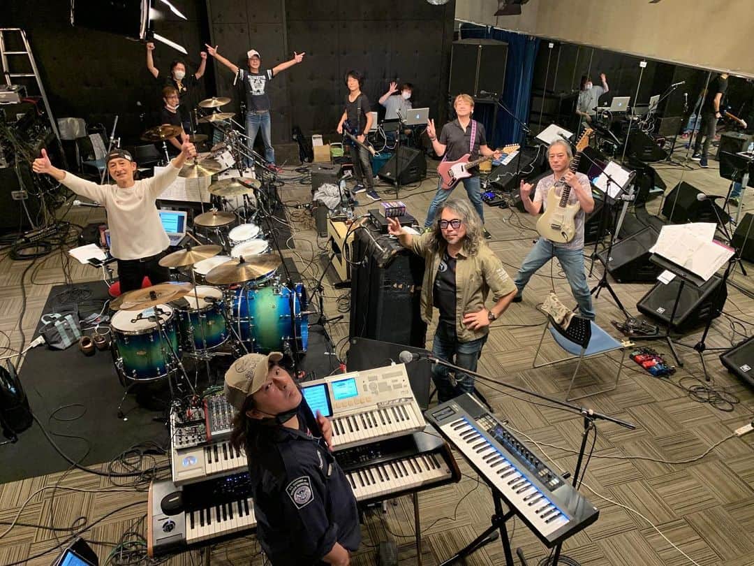 笠浩二さんのインスタグラム写真 - (笠浩二Instagram)「C-C-B＆VoThM＆三喜屋野村モータースバンド「ヒデキカンレキ！祭」はアーカイブの終了時間が7/14（火） 23:59までに変更になりました！是非ご覧ください！﻿ ﻿ C-C-B＆VoThM＆三喜屋野村モータースバンド「ヒデキカンレキ！祭」﻿ 2020/7/13（月）19:00よりStreaming+にて生配信！﻿ ﻿ アーカイブは7/14（火）23:59まで視聴可能です。﻿ ﻿ 料金：￥5,000（税込）﻿ 出演：笠浩二（Ds,Vo）米川英之（G,Vo）丸山正剛（G,Vo）木村健治（Ds）﻿ 　　　野村義男（G,Vo）五十嵐公太（Ds）仮谷克之（B）寺沢功一（B）森藤晶司（Kb）﻿ ﻿ チケット販売URL（Streaming+）﻿ https://eplus.jp/ccb0713st/﻿ ※お申し込み受付期間：2020年6月27日(土) 12:00～2020年7月14日(火) 18:00」7月10日 10時40分 - kohjiryu