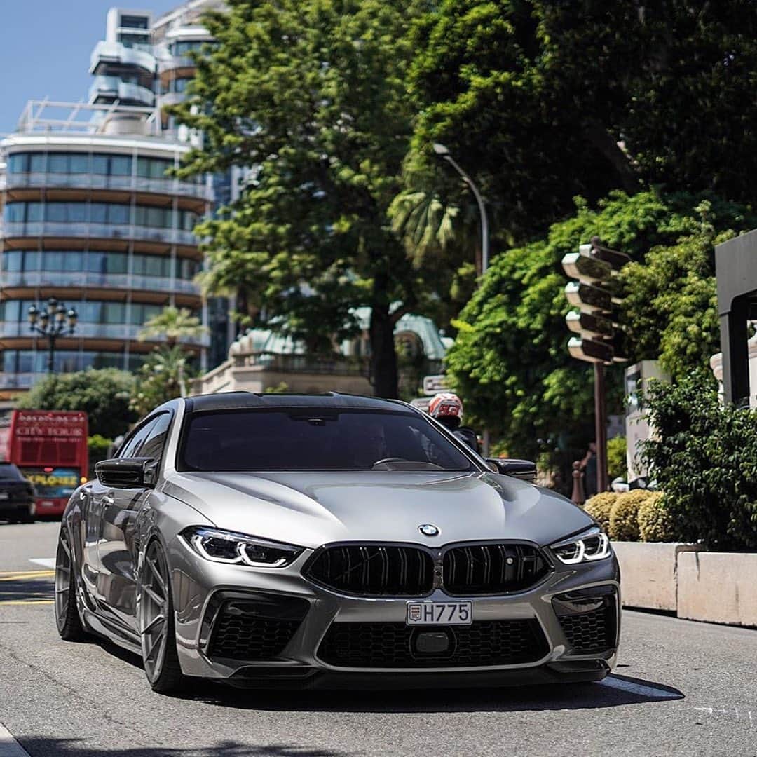 CARLiFESTYLEさんのインスタグラム写真 - (CARLiFESTYLEInstagram)「BMW M8 Comp Gran Sport. 👍🏽or👎🏽? Photo by @srs_swissrichstreets #carlifestyle」7月10日 12時11分 - carlifestyle