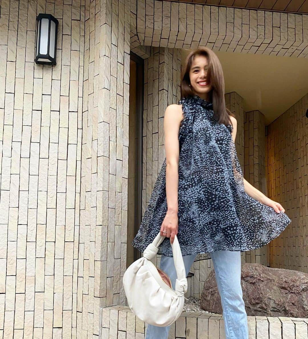 佐藤晴美さんのインスタグラム写真 - (佐藤晴美Instagram)「おはゆ。先日の私服🤗 このデニム使いやすくて気付いたらずっと履いてる。 最近は、特に長く愛せるものを選ぶようにしています♪」7月10日 12時46分 - sato_harumi__official