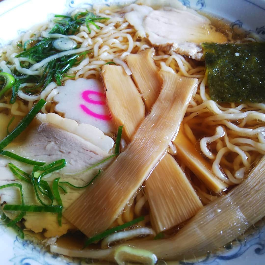 みながわゆみさんのインスタグラム写真 - (みながわゆみInstagram)「#ラーメン #ラーメン大好き #米沢ラーメン #東部食堂 #おいしい #出前 #ラーメン出前 #中華そば #楽しい時間 #久しぶりの再会 #感謝 #ありがとう」7月10日 13時26分 - nama.09.19