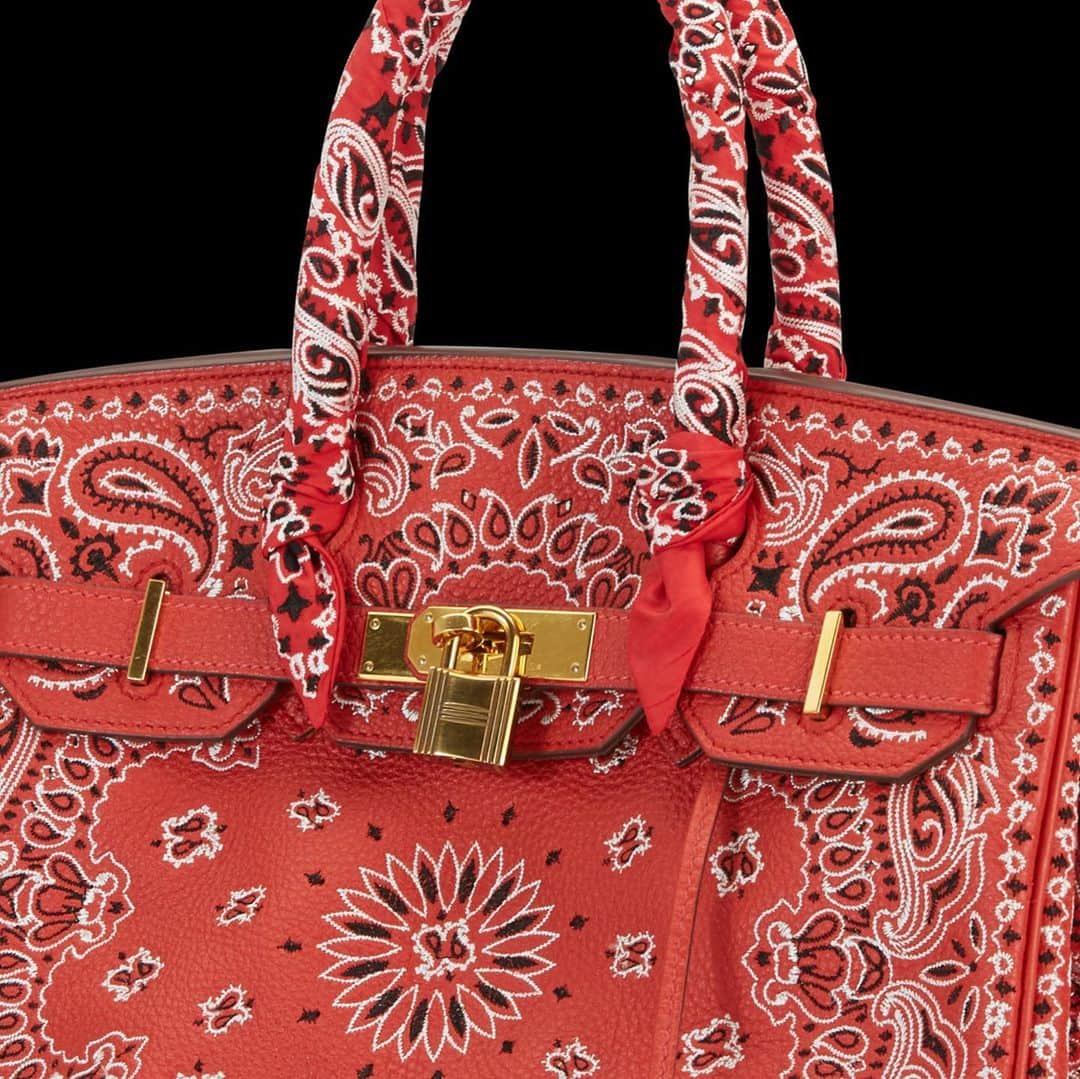 ジェイアーさんのインスタグラム写真 - (ジェイアーInstagram)「The Vintage Iconic Hermes Bag X Jay  Ahr Collection  “Bandana” Birkin 30  Provenance  Los Angeles, USA - 2012  #hermes #jayahr #jonathanriss #kelly #birkin #constance #hermes #embroidery #sustainable #Art #iconsxjayahr #everyhumanisanartist #kimkardashian thank you !!!!! @kimkardashian」7月10日 14時39分 - _jay_ahr_