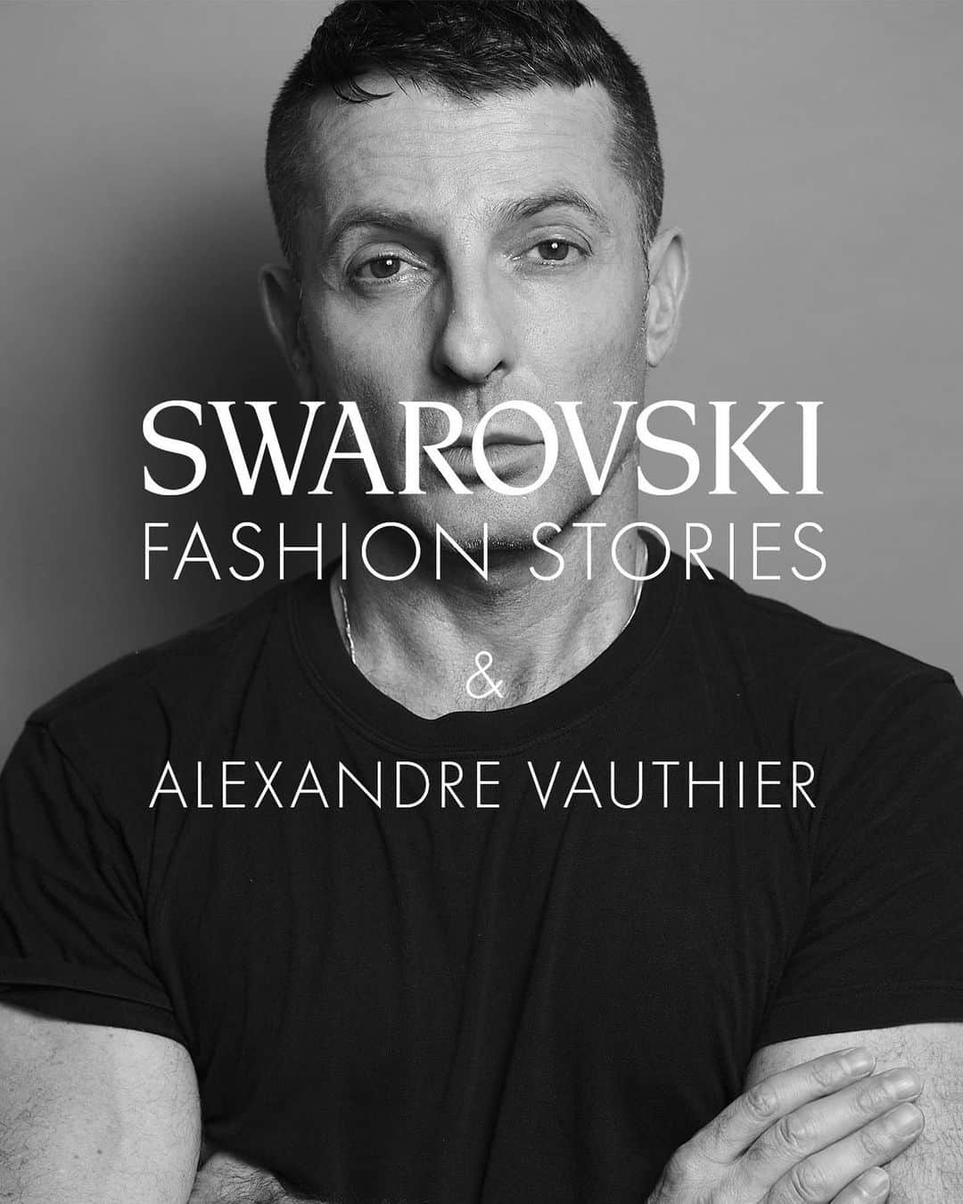 SWAROVSKIさんのインスタグラム写真 - (SWAROVSKIInstagram)「World-renowned couturier @alexandrevauthier has collaborated once again with Swarovski to channel the magic of crystal and explore the rich tradition of Parisian ‘métiers d’art’ in his Autumn/Winter 2020 haute couture collection. “For this collection, created during these challenging times, I wanted to focus on what was most important. I wanted to return to my heritage and to the essentials of Haute Couture through the incredible embroideries with @Swarovski crystal created by Maison @Lesage. Every detail has a modern vision, but also a touch of exuberance. These masterpieces are the true symbols of les Métiers d’Art, as well as the DNA of Alexandre Vauthier. This is what I call the balance between heritage and the now. These are the new perspectives.” @alexandrevauthier #alexandrevauthier @Lesage #Lesage #SwarovskiFashionStories #SwarovskiCreativeCollaborations @swarovski #swarovski #swarovskicrystal #crystal」7月10日 17時06分 - swarovski