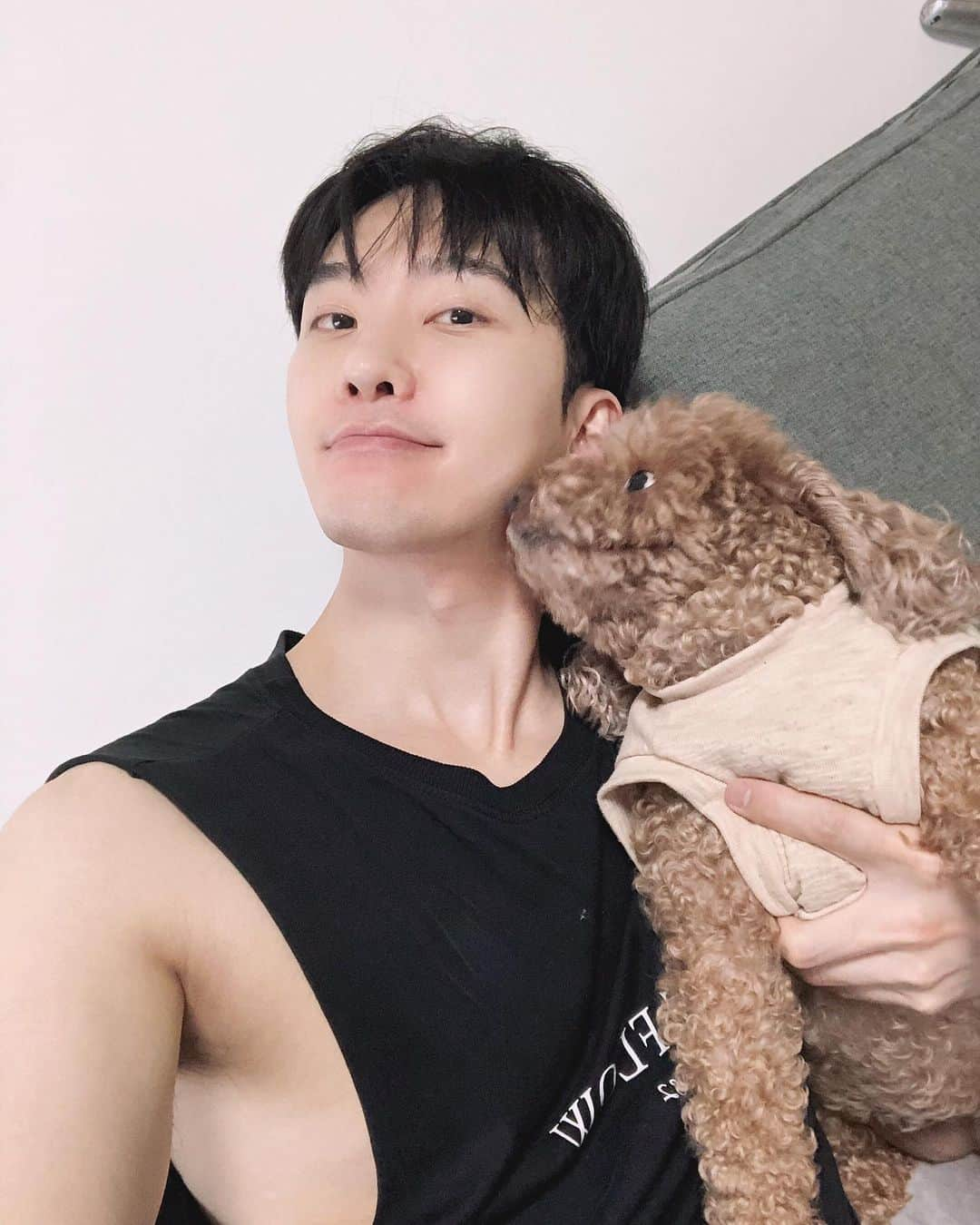 チョウミさんのインスタグラム写真 - (チョウミInstagram)「🐶🐶」7月10日 17時15分 - zhouzhoumi419