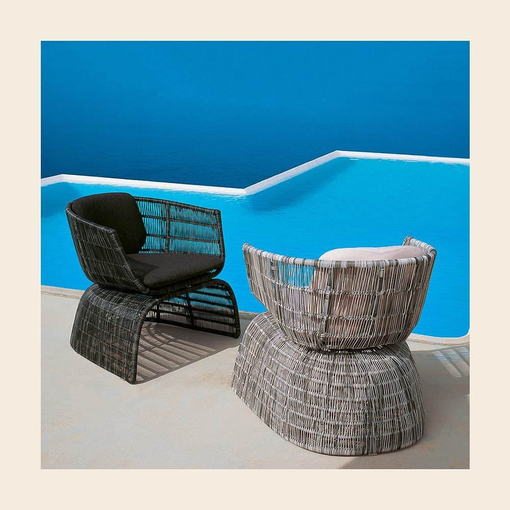 B&B Italiaさんのインスタグラム写真 - (B&B ItaliaInstagram)「A combination of codes and languages, from handcrafted excellence to greatness in materials: meet Crinoline by Patricia Urquiola, a collection crafted to enhance the outdoors. . @patricia_urquiola #bebitalia #outdoordesign #furnituredesign #crinoline」7月10日 17時34分 - bebitalia