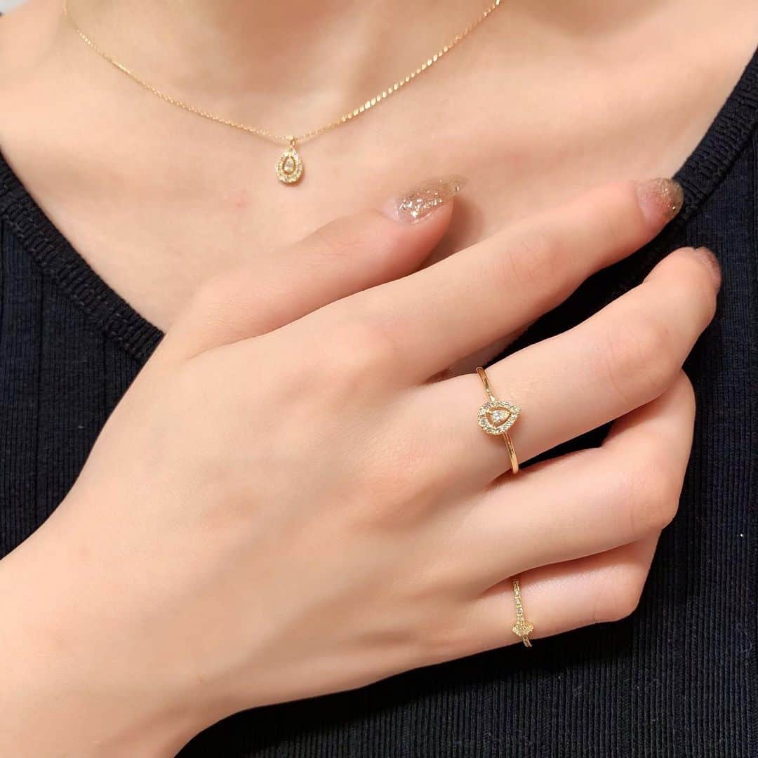 nojess_officialさんのインスタグラム写真 - (nojess_officialInstagram)「.﻿ 【スタッフコーディネート_ノジェス 新宿フラッグス】﻿ ダイヤモンドを使った華やかなデザインのアクセサリー。﻿ ギフトやご自分へのご褒美にもおすすめです。﻿ ﻿ #nojess #my_nojess #accessories #jewelry #coordinate #diamond #ring #pinkyring #necklace #newarrival #summer #summercollection #newarrivals #ノジェス #アクセサリー #ジュエリー#コーディネート #リング #ピンキーリング #ネックレス #ダイヤモンド #夏 #ギフト #プレゼント #ご褒美 #新作  #フラッグス」7月10日 18時24分 - nojess_official