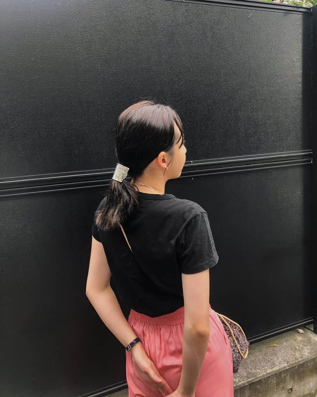 勝田里奈さんのインスタグラム写真 - (勝田里奈Instagram)「はじめてのhair pierce🪐 @sykia_official ﻿ ゴムに引っ掛けるだけだから簡単に付けられるし、存在感もしっかりあってお気に入り。﻿ どんな服装にも合いそうでこれから使うのが楽しみ🌖﻿ #sykia_official」7月10日 18時29分 - rinakatsuta