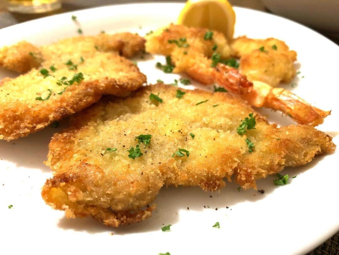 鶴久政治のインスタグラム：「檸檬だけで食べるのが好きかな」