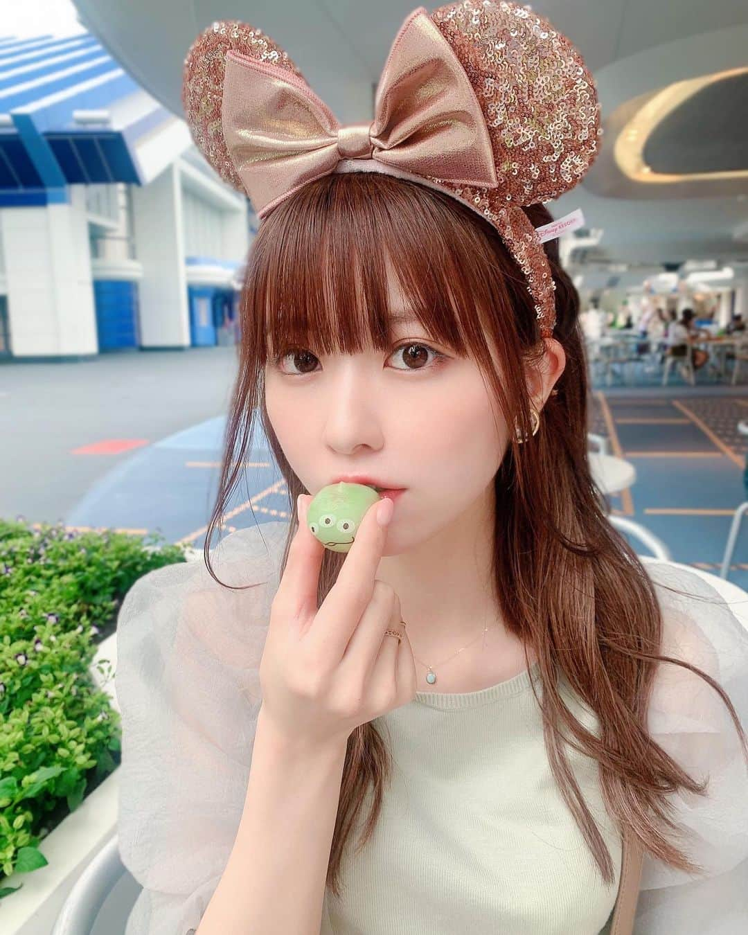 楠ろあさんのインスタグラム写真 - (楠ろあInstagram)「お決まりらしい☁️☁️ ・ ・ #TDL #ディズニーランド」7月10日 18時58分 - roa.k6