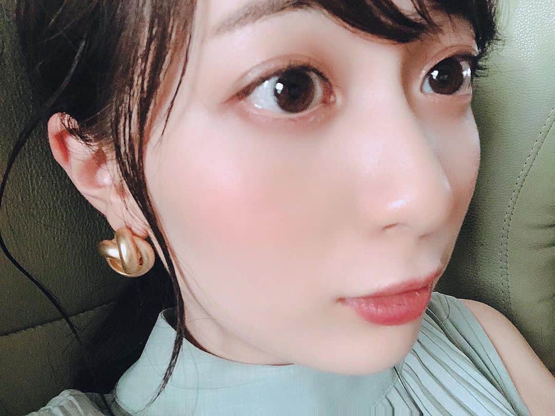 農海姫夏のインスタグラム：「ちかい👀」