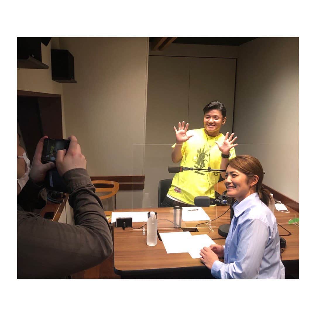 渡邉彩香のインスタグラム：「. 7月11日、18日の土曜日 7:00〜　FM東京 英語のアルクpresents 丸山茂樹のMOVING SATURDAY に出演させていただきます！！ . そして11日はそのまま 7:30〜　東京FM アース製薬　DREAM Shot 輝けゴルファー にも出演させていただきます！！ . 初めてのラジオですが、聴いていただけたら嬉しいです😊」