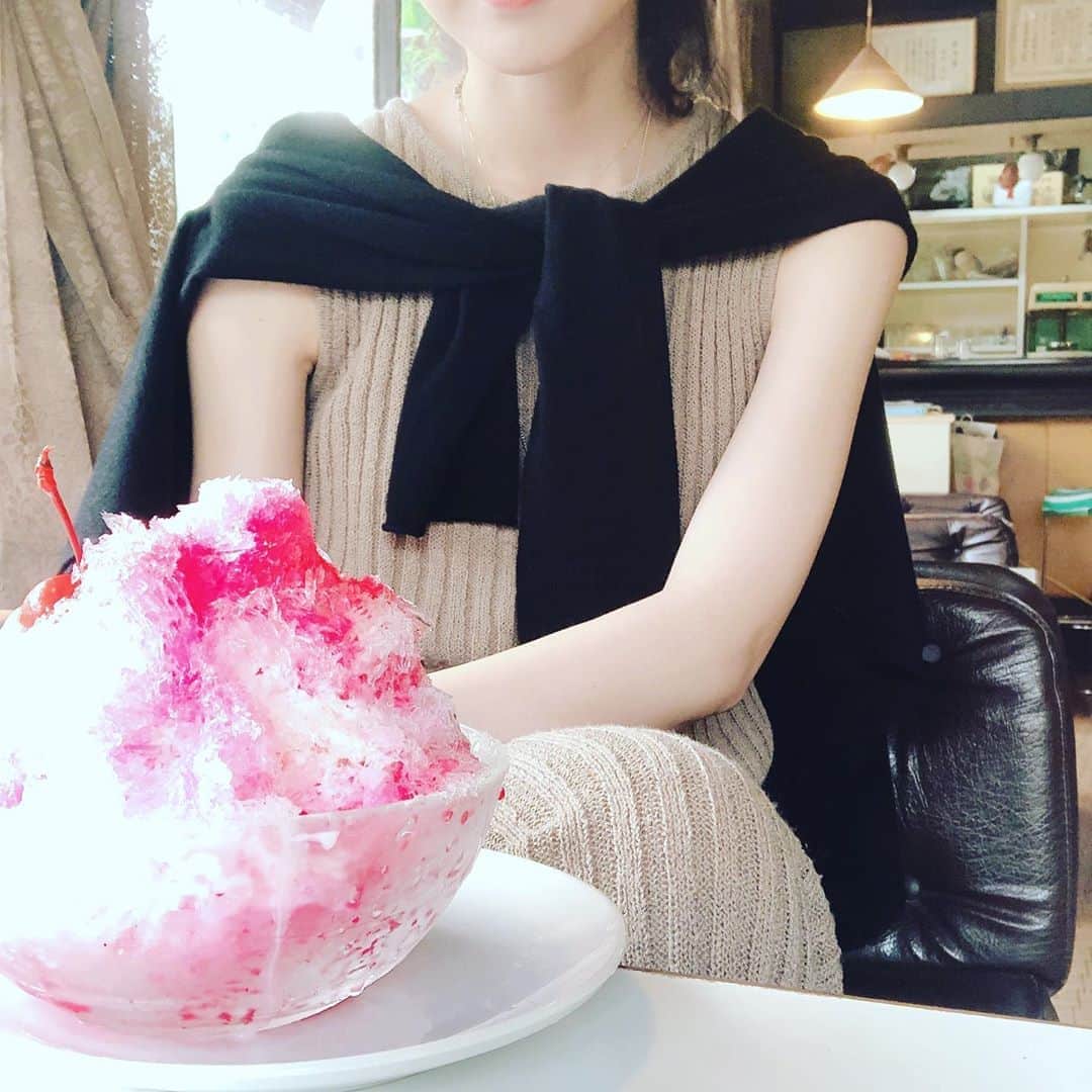 瑛蓮のインスタグラム：「寒いです。  #瑛蓮 #かき氷」