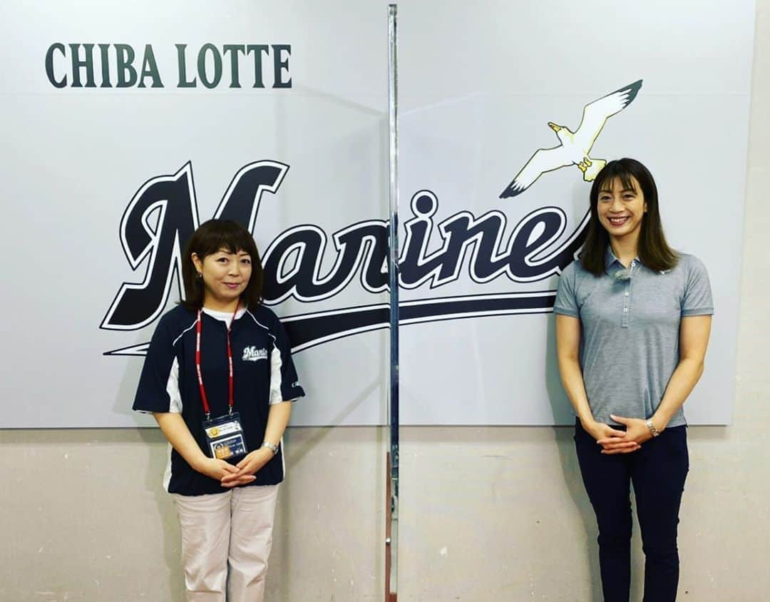 寺川綾さんのインスタグラム写真 - (寺川綾Instagram)「今日の報道ステーション。 スポーツコーナーでは、 プロ野球、千葉ロッテマリーンズ名物アナウンス嬢、谷保さんのインタビューをお届けいたします🙋‍♀️ ついに‼️ついに‼️プロ野球とJリーグにお客さんが帰ってきました✨✨ なんだかすごく特別な感じかします☺️ 是非ご覧ください🙏✨ #テレビ朝日 #報道ステーション #スポーツ #friday #千葉ロッテマリーンズ #谷保さん #プロ野球 #Jリーグ #ファンの皆さんが #ついに #帰ってきました👏 #お楽しみに😊」7月10日 20時06分 - terakawaaya_official