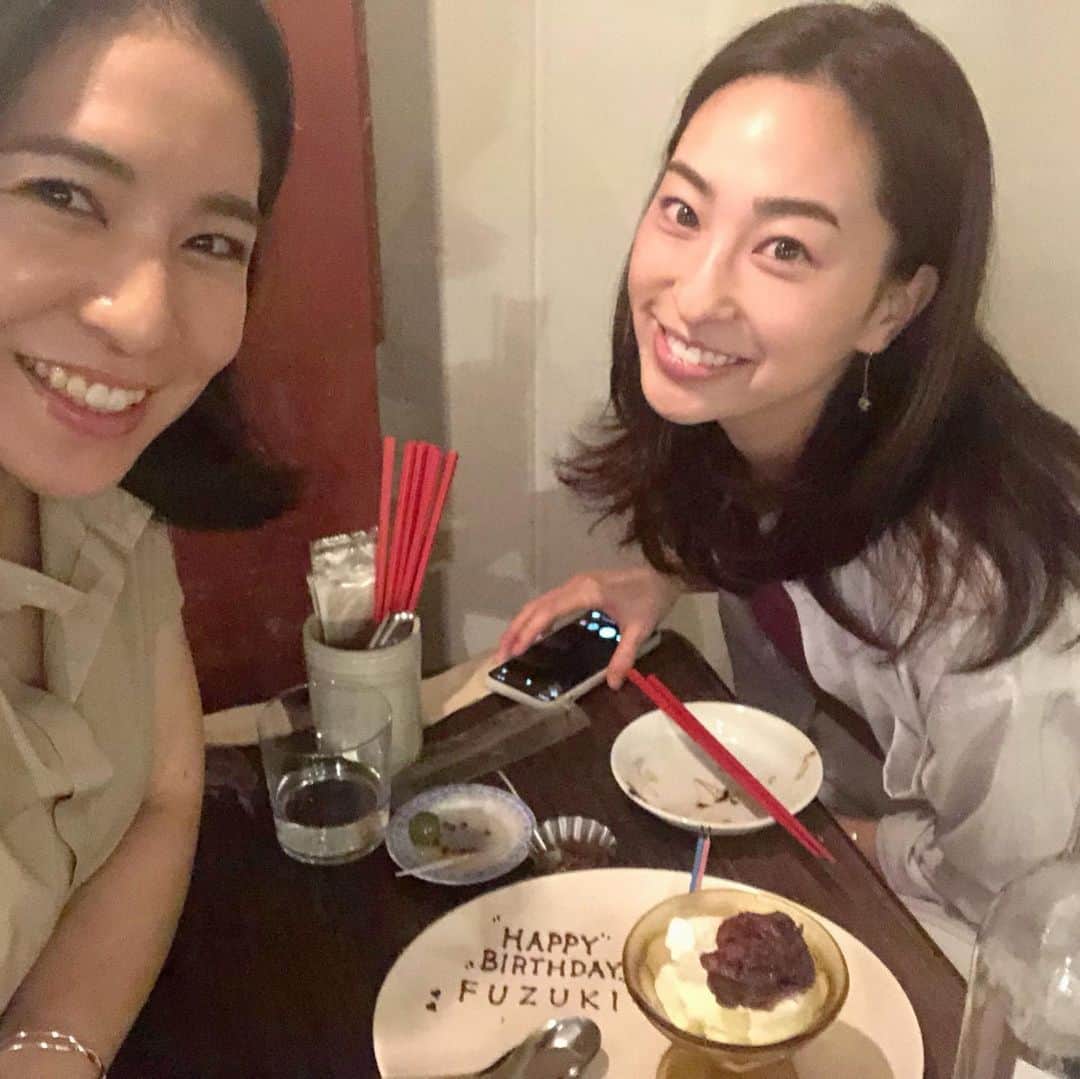 のインスタグラム：「@fuzuki__711  お誕生日おめでとう💓💓💓  また落ち着いたらゆっくりお祝いさせてね☺️ @fukudameiko 次回はめいちゃんも💓💓  #ラブな子 #バースデーガール #happybirthday  #love#friends#北参道」