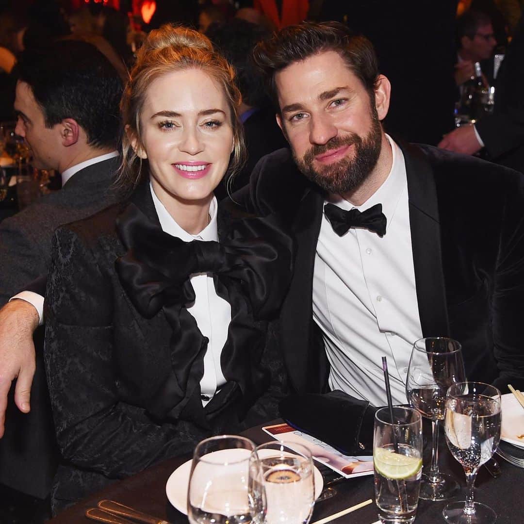 People Magazineさんのインスタグラム写真 - (People MagazineInstagram)「10 years of love! 😍 Happy anniversary, John Krasinski and Emily Blunt. Tap the bio link for the cutest things the Hollywood couple has said about each other over the years. 💕 📷: John Krasinski/Instagram, Rich Fury/Getty Images, Jamie McCarthy/Getty, Dave Benett/Getty」7月11日 1時41分 - people