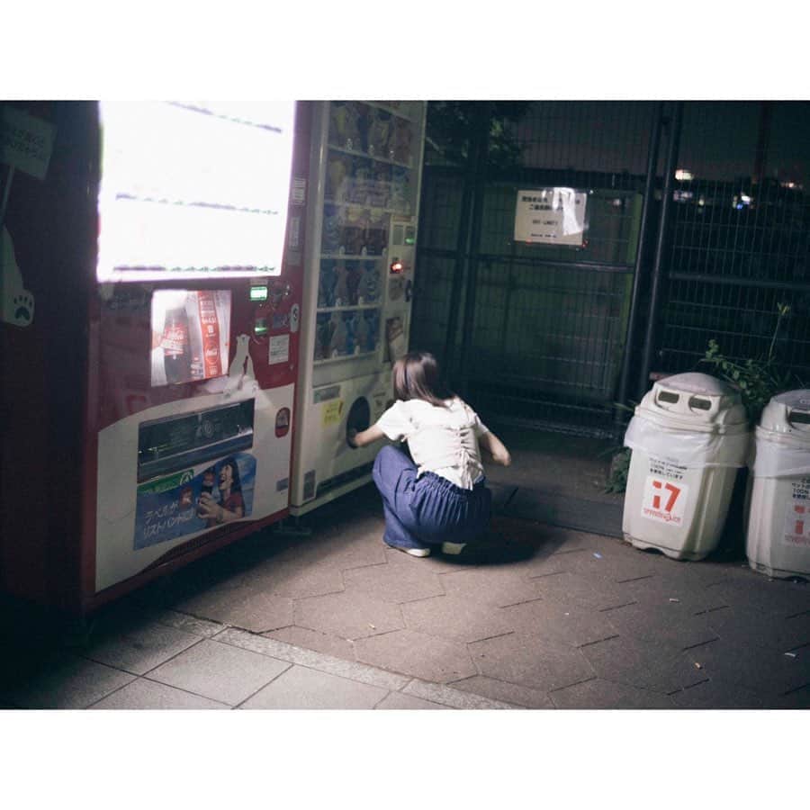 吹越ともみさんのインスタグラム写真 - (吹越ともみInstagram)「#金曜日のフキコシトモミ ㅤㅤㅤㅤㅤㅤㅤㅤㅤㅤㅤㅤㅤ ㅤㅤㅤㅤㅤㅤㅤㅤㅤㅤㅤㅤㅤ ㅤㅤㅤㅤㅤㅤㅤㅤㅤㅤㅤㅤㅤ #今週もお疲れ様でした #夜風を #浴びながらの #アイス #金曜日の #ご褒美です #🌠#🌠#🍦#🌠#🌠」7月10日 20時53分 - fukitomo