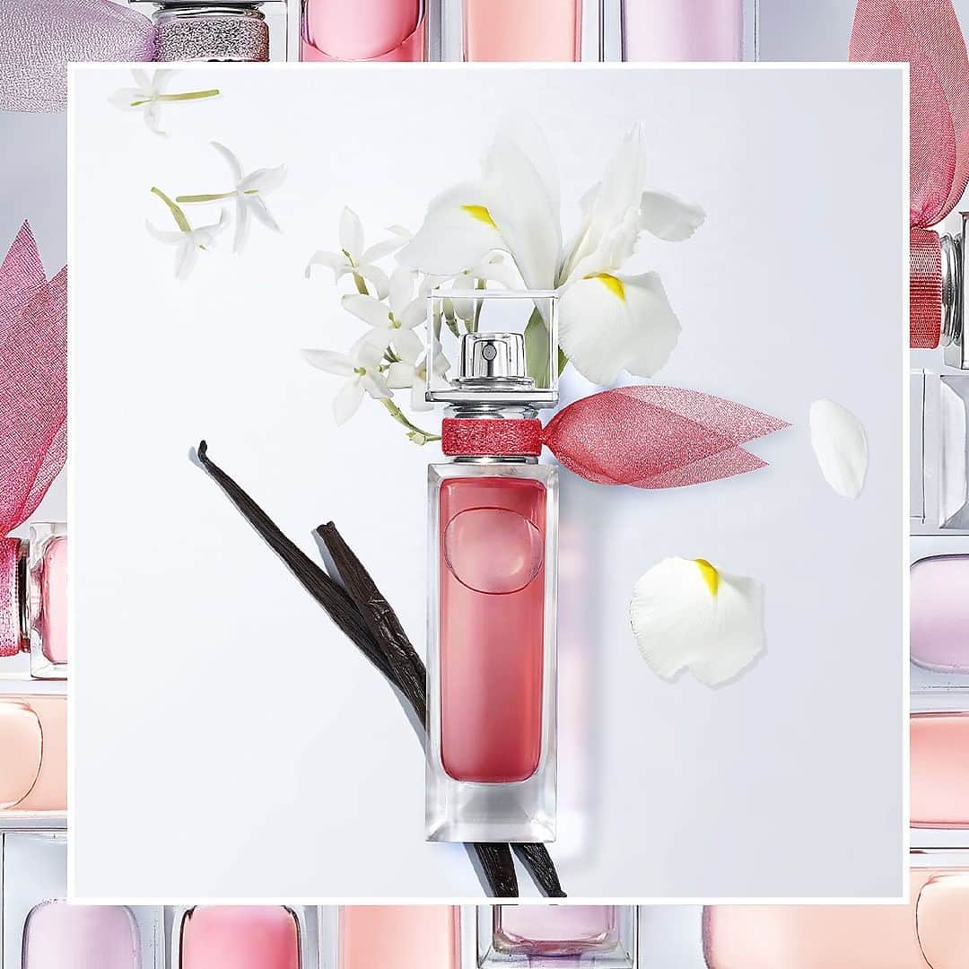 Lancôme Officialさんのインスタグラム写真 - (Lancôme OfficialInstagram)「Have you tried La Vie Est Belle Intensément, the newest La Vie Est Belle scent? Its intense blend of iris and vanilla is perfect for warm summer nights. The Happiness Shot bottle easily slips into your bag, perfect for a quick touch-up when the sun sets.  #Lancome #LaVieEstBelle #Fragrance」7月10日 20時58分 - lancomeofficial