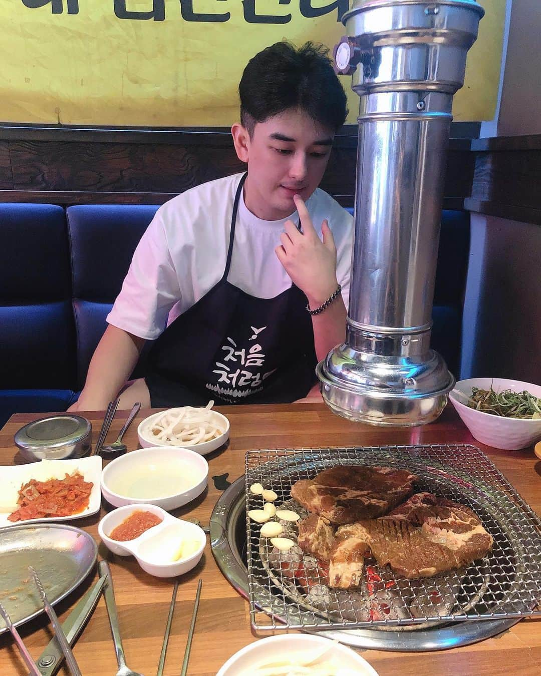 ヒョクジン さんのインスタグラム写真 - (ヒョクジン Instagram)「🍖 🥩🍴」7月10日 21時00分 - 100per_hj