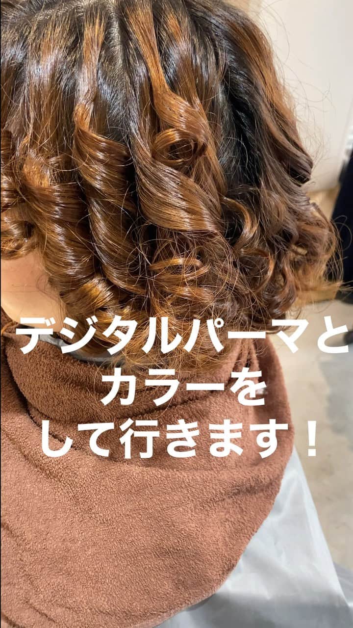 西岡卓志のインスタグラム：「お客様パーマ ﻿ 今回はデジタルパーマ﻿ ﻿ 柔らかいイメージに！ ﻿ 他にもこんな投稿して欲しいなどの要望がございましたら、コメント欄にコメント頂けると嬉しいです！﻿ ﻿ ﻿ ﻿ ﻿ ﻿ ﻿ 保存して頂けるとサロンでのオーダーの際に便利です！﻿ ﻿ カットやカラーリングのお客様も多いので、カットのみでも大丈夫です！﻿ ﻿ ﻿ 美容師キャリア20年で培われた﻿ ﻿ 《西岡独自のパーマ&似合わせ理論》で必ずステキなヘアスタイルにします！﻿ ﻿ お客様からはカットしてよかった！パーマをかけて良かったというお声を多数頂いております！﻿ ﻿ ﻿ 《✨お客様の口コミ✨》﻿ ﻿ ﻿ ﻿ ■会う人全員に褒められます！！本当にありがとうございます！また行きます😊﻿ ﻿ ■ 本日はパーマをかけていただき、ありがとうございました☺パーマも色もほぼ全てお任せでお願いしましたが、優しく聞き取りしてくださり、西岡さんにお願いしてよかったなぁ✨と思いながら帰りました☆お忙しい中ありがとうございました！明日から、パーマ楽しみたいと思います😌そして、またぜひ、よろしくお願いします🙏﻿ ﻿ ﻿ ■ 西岡さんにカットしてもらったあとは、めちゃ誉められます😂﻿ 有難うございます💕🍀﻿ ﻿ ■ 今日は、素敵な髪型にしていただき、ありがとうございました😃﻿ ﻿ スタッフの皆さんにも良くしていただき、あっという間に時間が過ぎていました♬﻿ ﻿ これからもよろしくお願いします😊﻿ ﻿ ﻿ ﻿ ーーーーーーーーーーーーーーーーーーーーーーー﻿ ﻿ ﻿ 髪型に悩まれている方は是非ご相談下さい！﻿ 全力で取り組ませて頂きます^_^﻿ ﻿ ﻿ ﻿ 是非一度ご相談ください！﻿ ﻿ #デジタルパーマ#ヘアドネーション﻿ #外ハネパーマ#外ハネボブ﻿ #黒髪#パーマ﻿#前髪なし#イメチェンカット #暗髪 #前髪#ボブ#パーマ#パーマヘア」