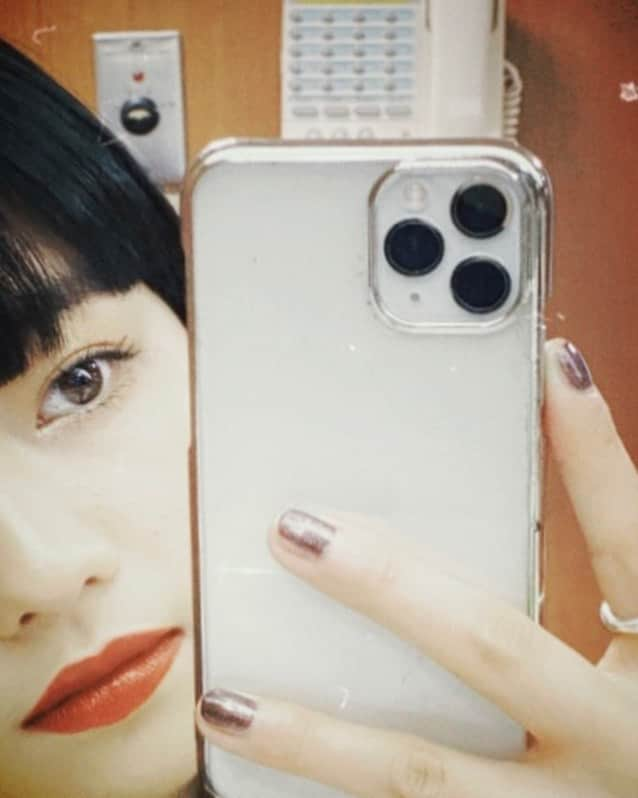 Hinaさんのインスタグラム写真 - (HinaInstagram)「👁🥀」7月10日 21時32分 - hina_faky