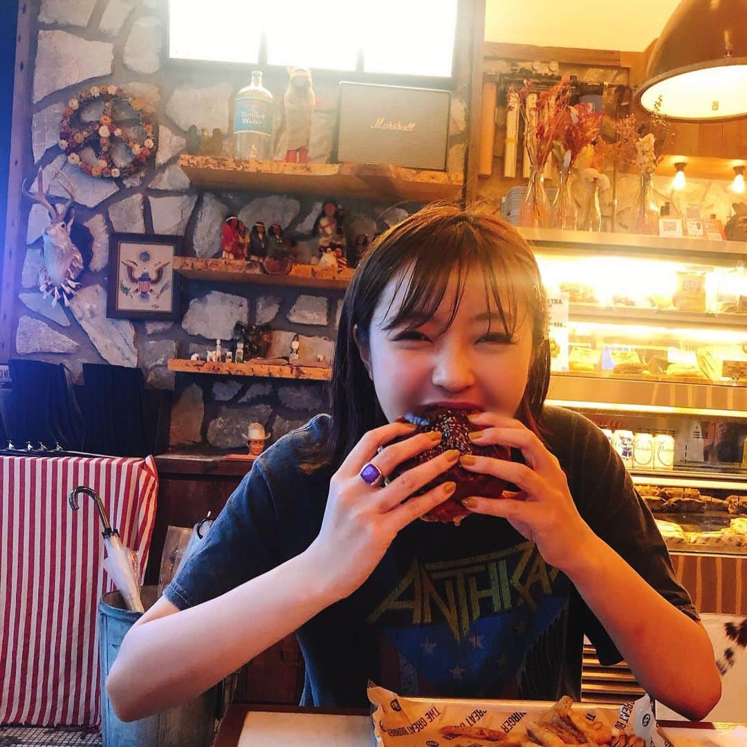 桜子さんのインスタグラム写真 - (桜子Instagram)「🍔 #hamburger 🍟」7月10日 21時44分 - ishibashi__88