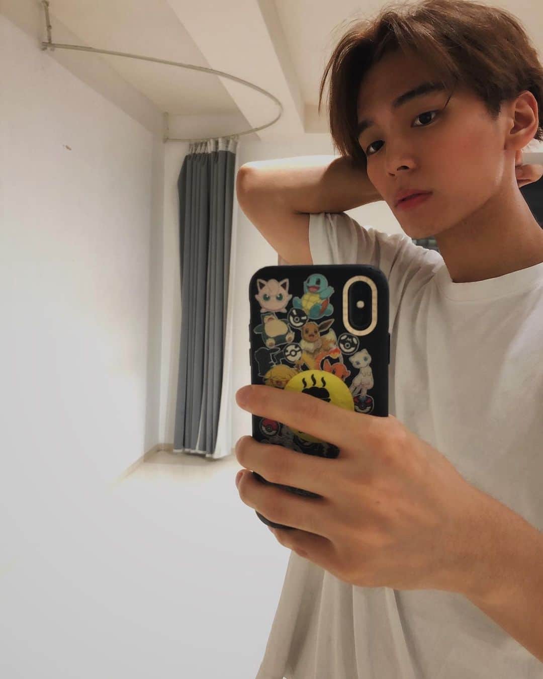 のインスタグラム：「ダンスレッスンしてきたよ！！  最近みんなDMで日常報告しててそれをみるのがほんとに楽しい日課になってる僕である。  体調には気をつけて毎日をがんばろ^_^  #ダンス」