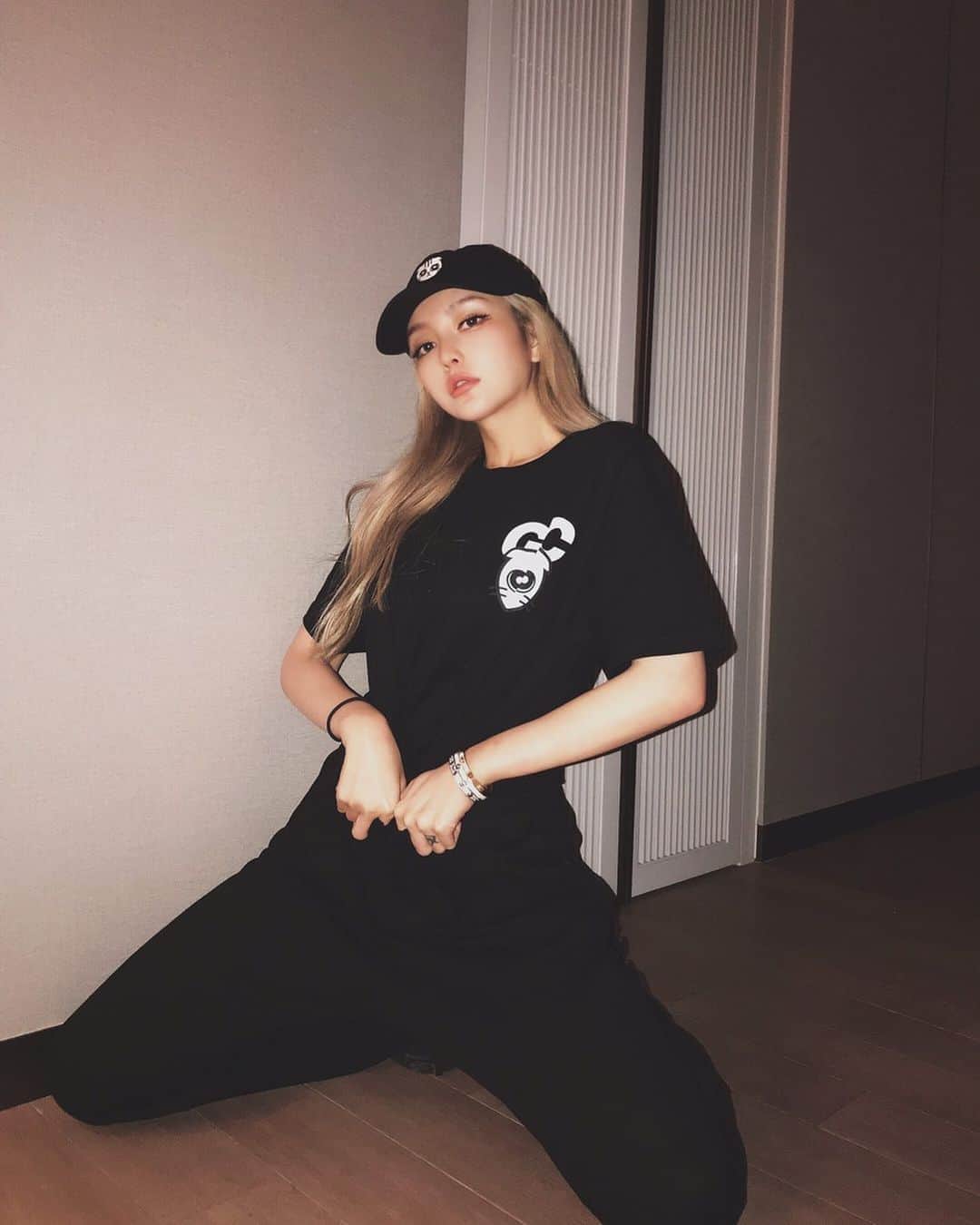 Grace Chowのインスタグラム：「我的品牌 GRACE CHOW日本限定 @gracechow_japan  将于7月20日 在东京原宿LAFORET 1.5层 KOLI @koli_boutique 登陆 日本的朋友路过可以抽空去看看喔 希望大家会喜欢💕 〒150-0001 東京都渋谷区神宮前1-11-6 1.5F KOLI JAPAN  グレース・チョウ  日本限定@gracechow_japan 及び他のブランド、いよいよ7月20日に東京・原宿ラフォーレ1.5階 KOLI @koli_boutique 登場 お近くに来られた際は、どうぞお気軽にお立ち寄りください。   〒150-0001  東京都渋谷区神宮前1-11-6  1.5F  KOLI JAPAN  コリジャパンb」