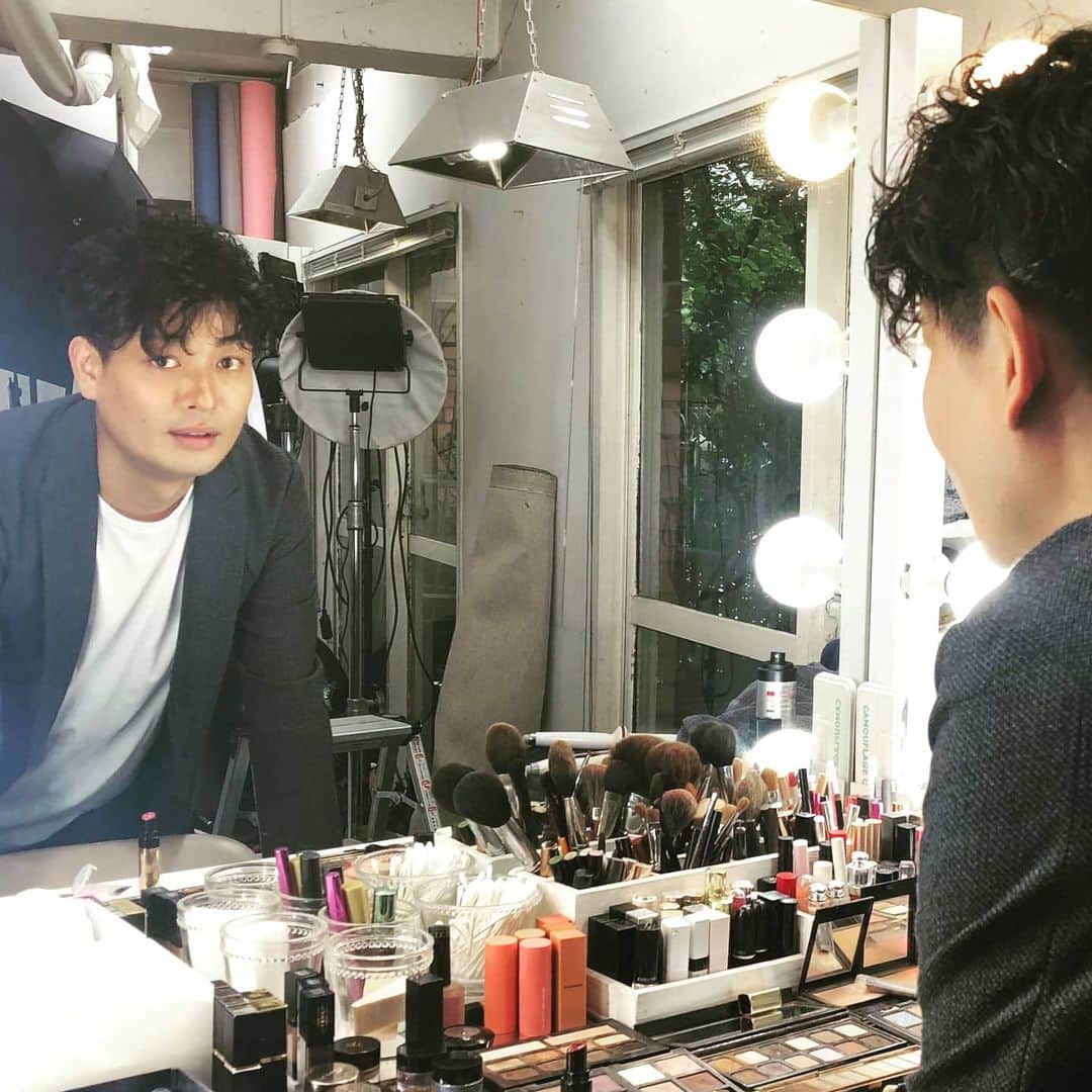 中村昌也のインスタグラム：「とある大事な撮影。。。  関係者皆様に感謝。。。  いつでも、いつも、感謝。。。」