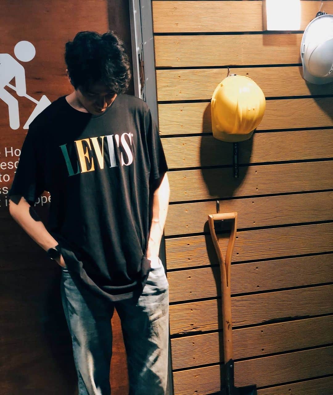 ハン・チャン（張行）さんのインスタグラム写真 - (ハン・チャン（張行）Instagram)「🍻 @levis_taiwan #levistaiwan」7月10日 22時41分 - hunt_chang