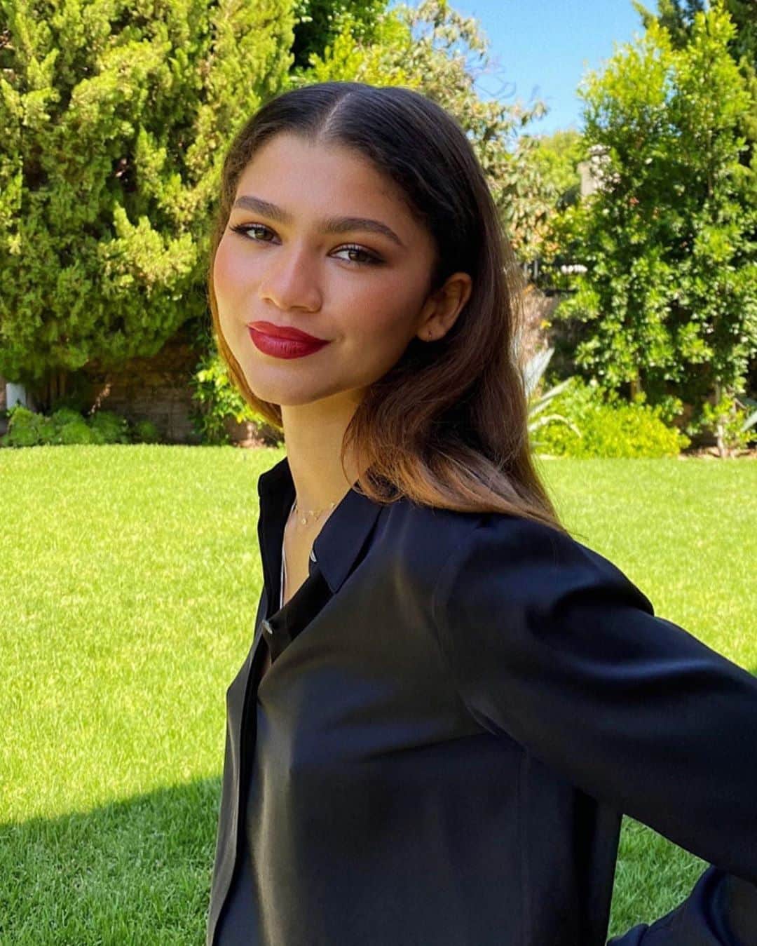 Teen Vogueさんのインスタグラム写真 - (Teen VogueInstagram)「What have you accomplished during this pandemic? Well, Zendaya went ahead and secretly filmed a whole movie!! 😱 Find out how it happened at the link in bio.」7月10日 23時00分 - teenvogue