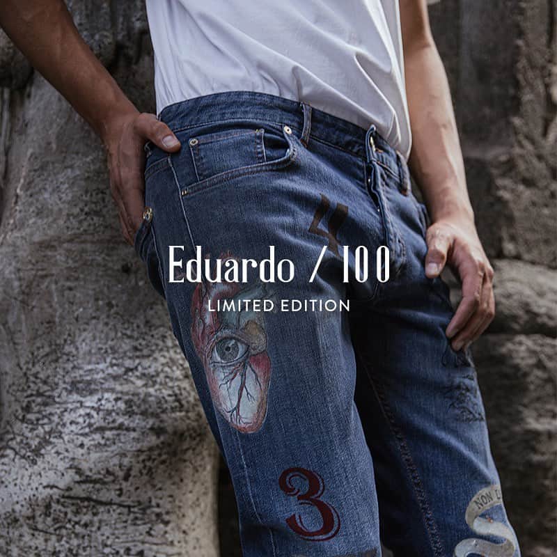 Entre Amis Officialさんのインスタグラム写真 - (Entre Amis OfficialInstagram)「The story of our city reported on two pants. Check it out! _ #EntreAmis #SScollection #SS20 #trousers #sartorial #menswear #entreamisofficial #fashion #style #art #denim #napoli #tradition #men #lifestyle」7月10日 23時18分 - entreamis_official